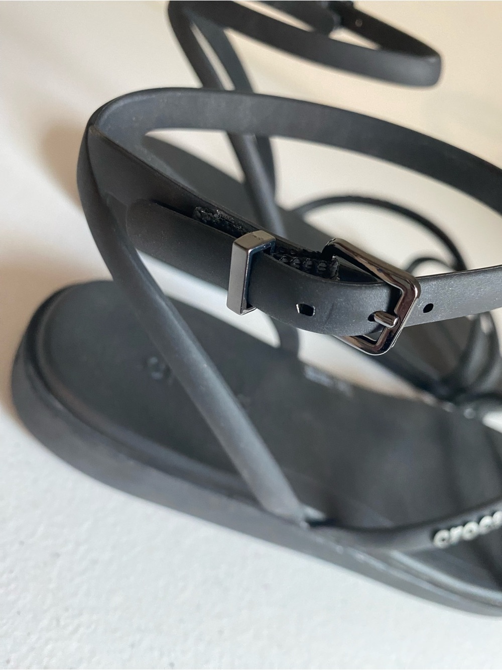 Crocs Miami Ankle Strap Sandals Lightweight Black Size 9 - Picture 6 of 9
